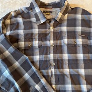 Eddie Bauer button down shirt XL gray plaid travel performance Utility